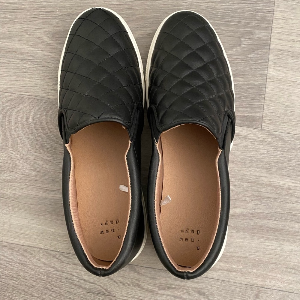 A New Day Black sneakers (size 9)